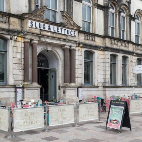 Heineken koopt 300 pubs van het Britse Stonegate voor €350 miljoen