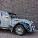 Honderden Citroën 2CV's komen binnenkort op de klassieke automarkt na verkoop collectie