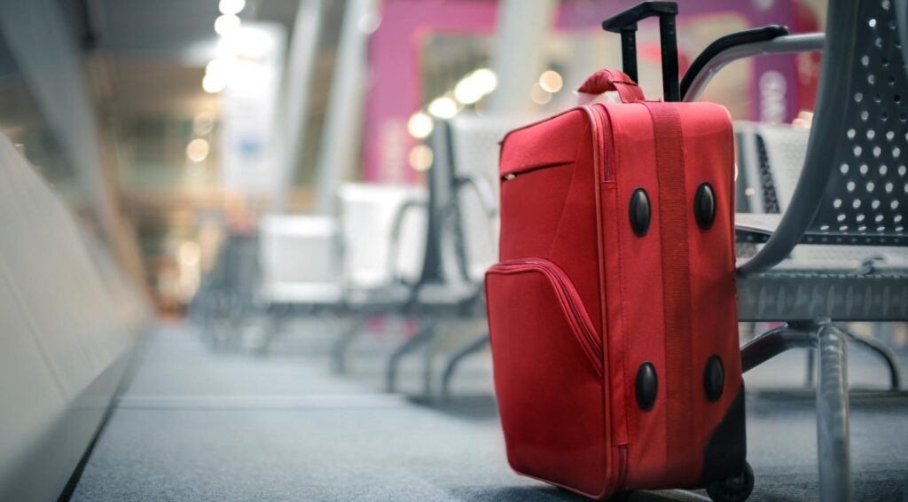 Honderden Nederlandse reizigers vast in Indonesië na uitbarsting van vulkaan