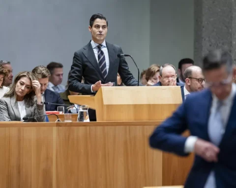 Jetten: te vroeg voor keuze tussen links en rechts na twee dagen debat