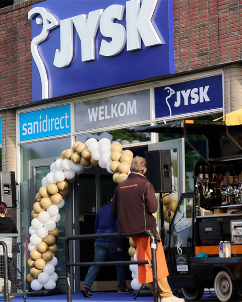Jysk opent zeven nieuwe winkels in Nederland en groeit met recordomzet