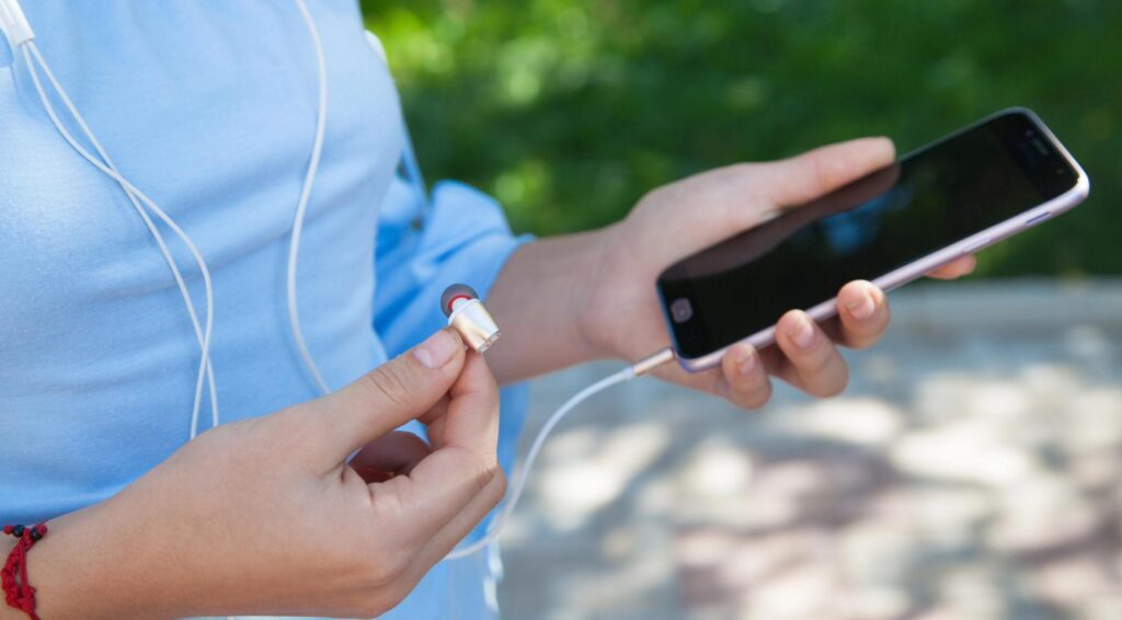 Nederland als verbindingshub in €300 miljoen EU-oplichting met gebruikte telefoons als nieuw verkocht