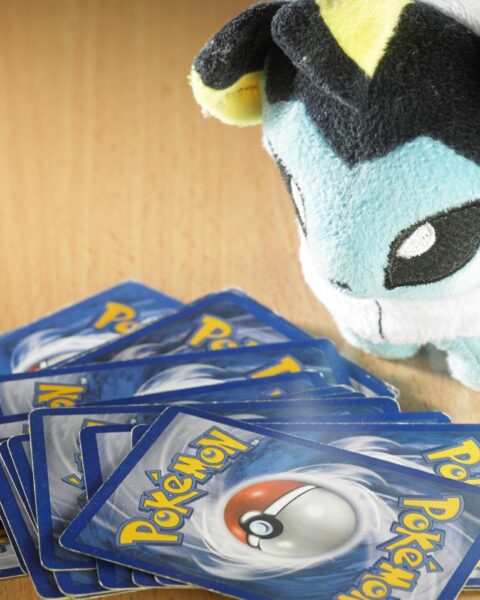 Nederlandse gamewinkels verwachten grote drukte woensdag vanwege lancering van Pokémon 30-jarig jubileumkaarten