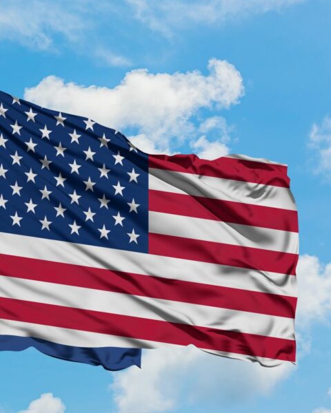 Nederlandse ministers herdenken 9/11-aanslagen bij de Amerikaanse ambassade in Den Haag