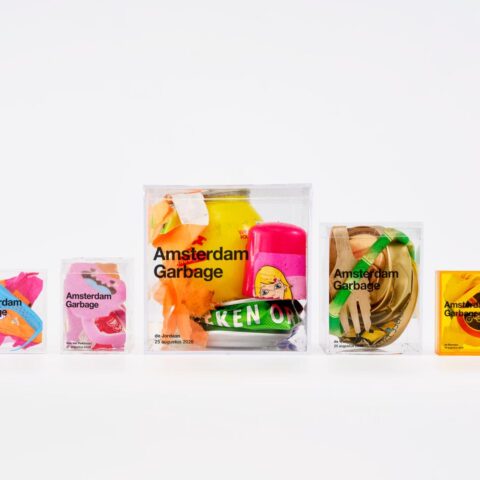 NYC Garbage viert 25 jaar met kunstshow en pop-upwinkel in Amsterdam