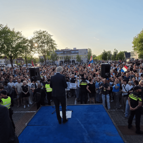 Politici verantwoordelijk voor toenemende acceptatie van extreemrechts, aldus experts