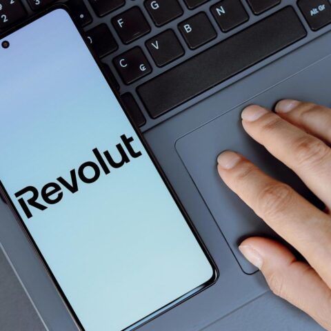 Revolut overhandigt klantgegevens aan cybercriminelen