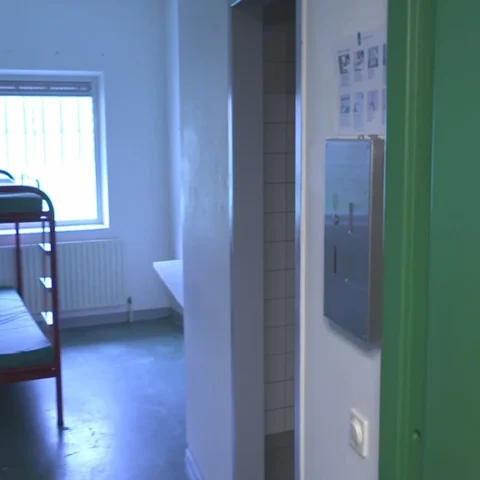 Seksspeeltjes tijdelijk toegestaan in vrouwengevangenis om seksueel wangedrag te beperken