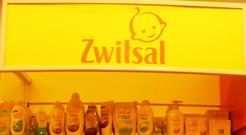 Unilever verkoopt het Nederlandse babyverzorgingsmerk Zwitsal aan Royal Sanders voor onbekende prijs