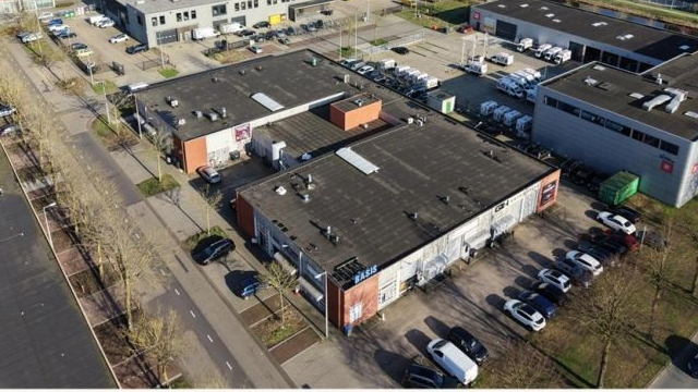 Urban Industrial koopt bedrijfsverzamelcomplex Kollenbergweg 8-54 in Amsterdam