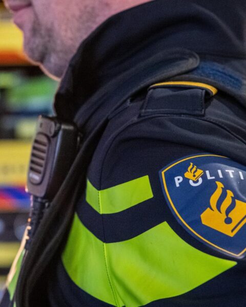 Video: Twee vrouwen ernstig gewond na aanrijding met tram in Rotterdam
