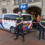 Video: vier treinstations ontruimd na ontdekking van verdachte pakketten; vier arrestaties tot nu toe