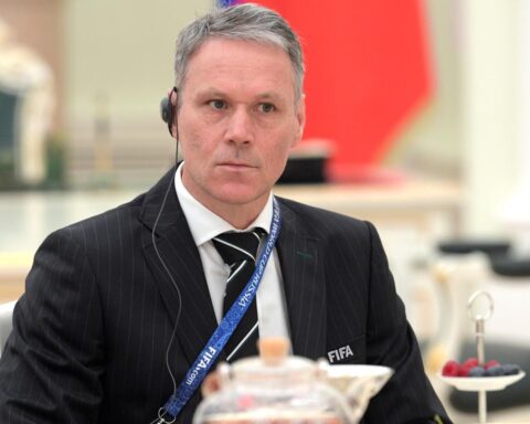 Vrouw die Nederlandse voetballegende Marco van Basten achtervolgde, naar psychiatrische zorg gestuurd