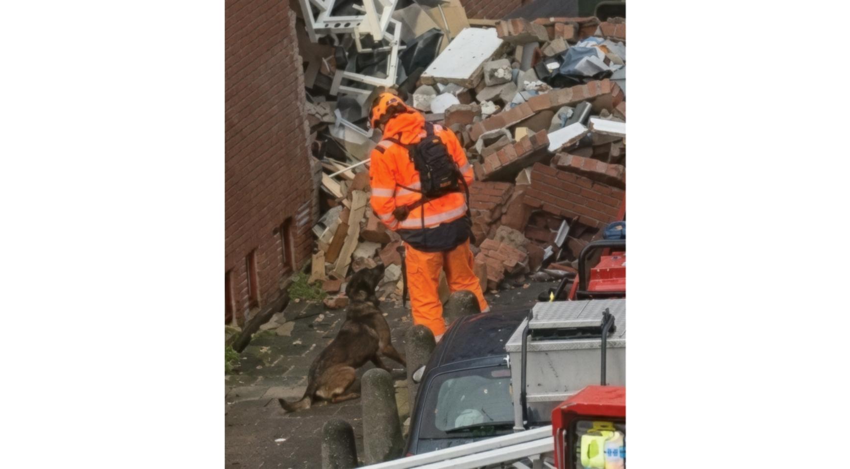 Wapensarsenaal ontdekt in gebouw na explosie in Osdorp, zeven gewonden