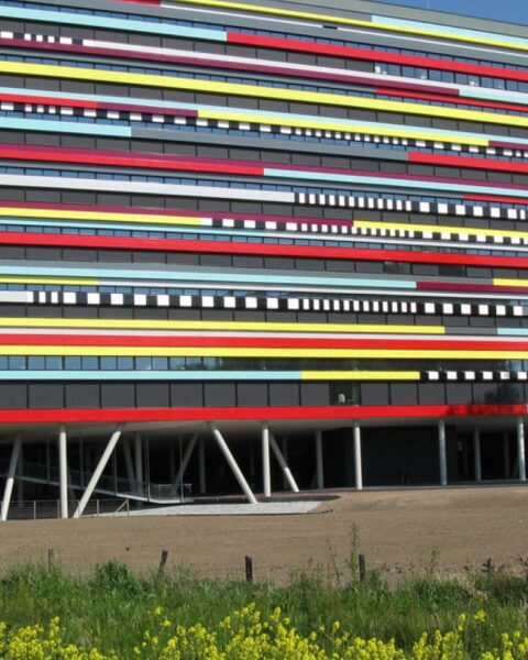 Wateroverlast sluit gebouw Hogeschool Utrecht; 3.500 studenten volgen online lessen