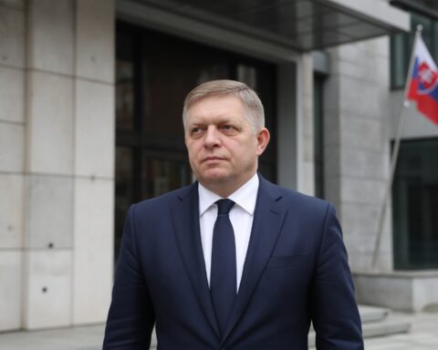 Dieselwaarschuwing van Fico zet Slowaakse koers tegenover Brussel