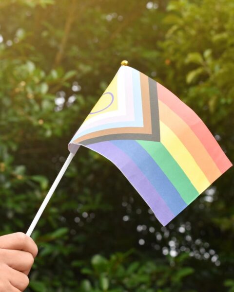 Acceptatie van LGBTQIA+ mensen in Nederland stagneert of daalt, blijkt uit monitor