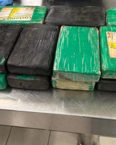 Crew member arrested for smuggling 18 kg of cocaine at Schiphol Airport