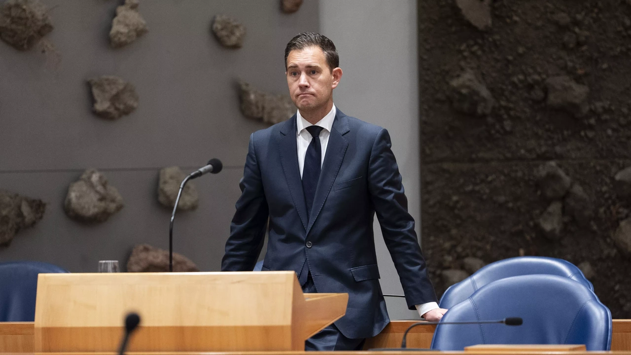 Kabinet voert gesprekken om kleinere spaarders en beleggers tegemoet te komen aan kritiek Tweede Kamer