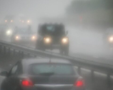 KNMI waarschuwt voor dichte mist met code geel in zeven provincies