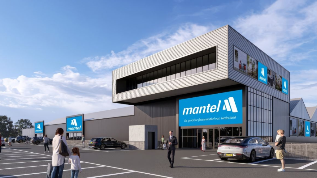 Mantel opent mega fietsenwinkel in Kerkrade, Zuid-Limburg voor lokale en internationale klanten