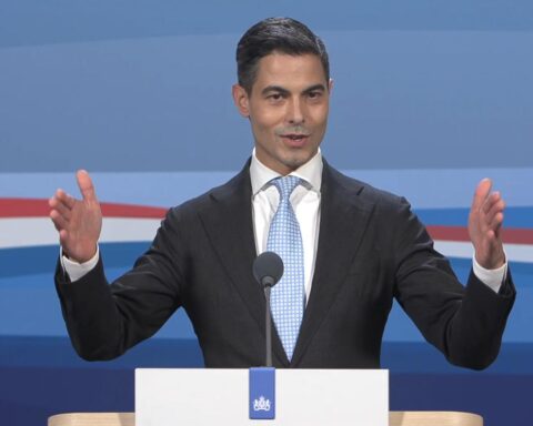 Premier Jetten sluit schadevergoeding uit na koloniale studie door oranjefamilie