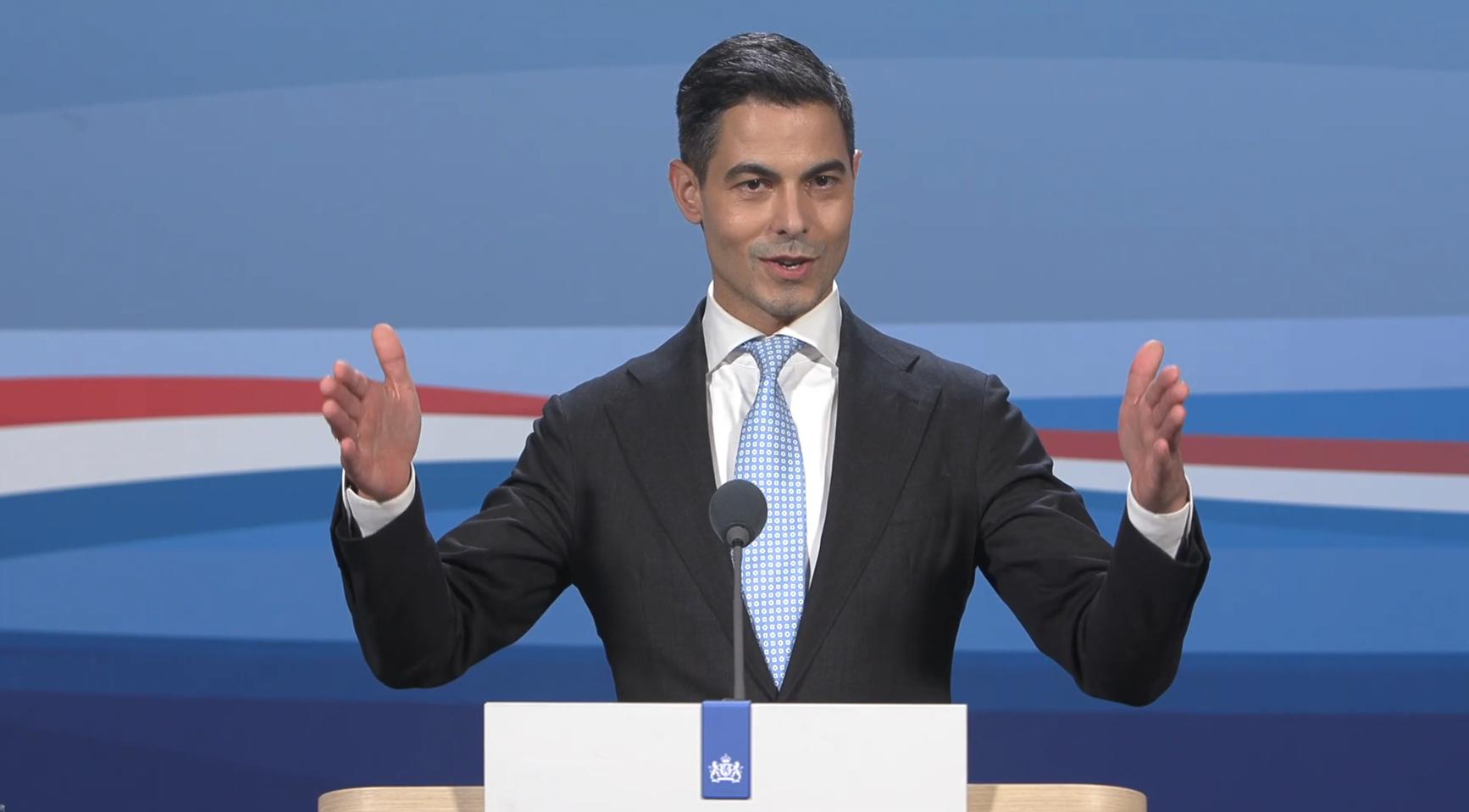 Premier Jetten sluit schadevergoeding uit na koloniale studie door oranjefamilie