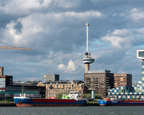 Rotterdam streeft naar 3.500 woningstarts in 2027, met focus op betaalbare huisvesting
