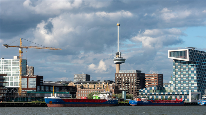 Rotterdam streeft naar 3.500 woningstarts in 2027, met focus op betaalbare huisvesting
