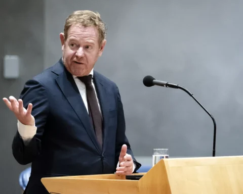 Van Weel: België biedt hulp bij 'perverse' handel in naaktfoto's op darkweb